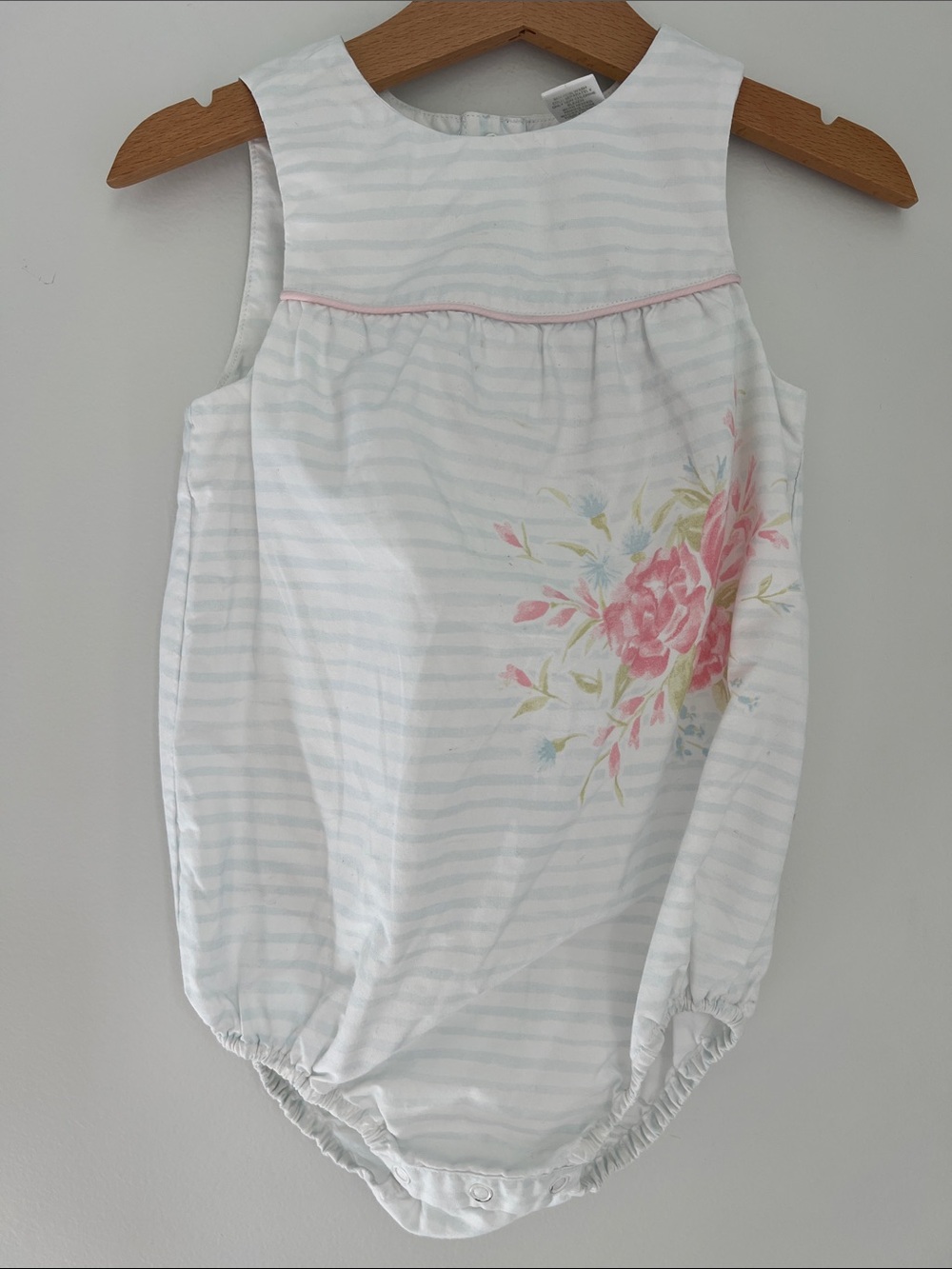 Janie and Jack | White & Pink Floral Sleeveless Baby Romper Size 18-24 Months